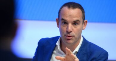 Martin Lewis in warning to people buying property for over £450,000 | Personal Finance | Finance