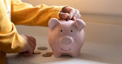 Brits ditch ‘rainy day’ saving for ‘sunny day’ fun as attitudes change | Personal Finance | Finance