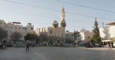 Empty streets and closed shops mark a somber Christmas Eve in Bethlehem