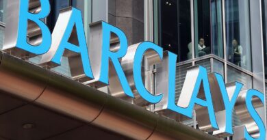 Barclays issues warning to customers with no money in account | Personal Finance | Finance