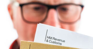 HMRC warning to anyone who receives a payslip | Personal Finance | Finance