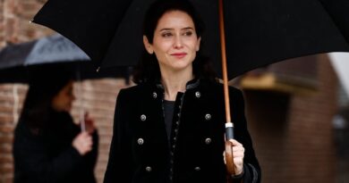 Ayuso nunca respondió a la petición de reforzar la investigación de otro caso de acoso sexual “grave” en Móstoles | Noticias de Madrid