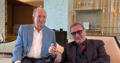 Zarzuela: “La decisin de volver a Espaa depende exclusivamente de Don Juan Carlos”