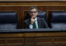 Junts vuelve a hundir al PSOE en el barro