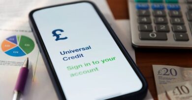 Universal Credit alert as thousands have payment slashed by £200 | Personal Finance | Finance