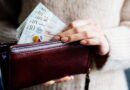 HMRC urges people earning under £100,000 to ‘sign up’ for £2,000 | Personal Finance | Finance