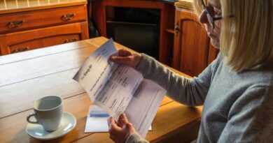 Ofgem issues ‘top tips’ to reduce energy bills | Personal Finance | Finance