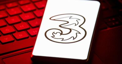 Three mobile customers hit with new charges on bill from April | Personal Finance | Finance