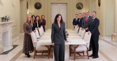 Ayuso vuelve a la Asamblea en medio de su mayor crisis interna | Noticias de Madrid