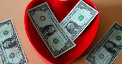 Key conversations to have with your loved ones about money