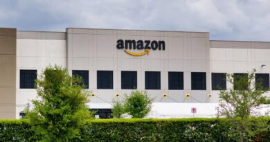 Lawsuit against Amazon over suicides linked to chemical can go to trial, court rules