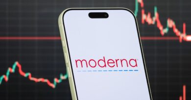 Moderna says FDA will now review its new flu vaccine, reversing earlier decision