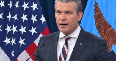 Hegseth says U.S. torpedo sunk an Iranian warship as military operation ramps up