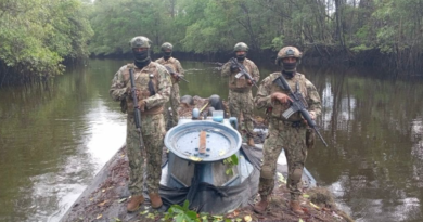 Ecuador sinks “narco sub” as nation joins forces with U.S. to target organized crime